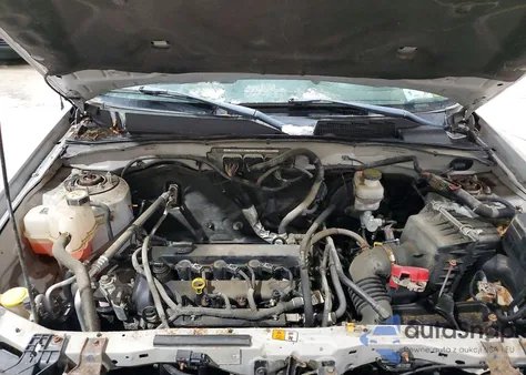 2011 Ford Escape Xlt from USA, damaged, VIN 1FMCU9D79BKC61210